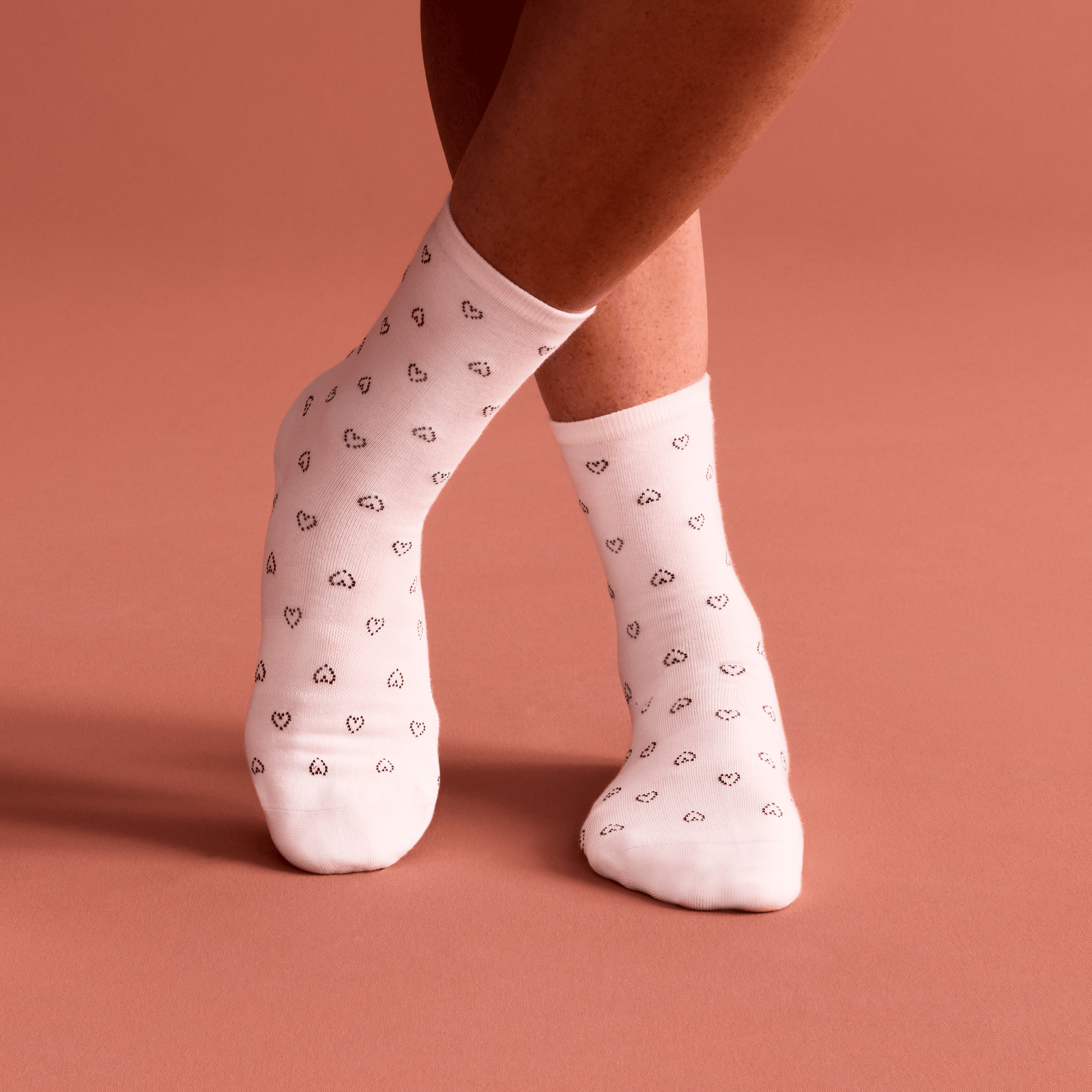 Lightweight Half Calf Socks - white heart WO [LIFESTYLE] [10083]