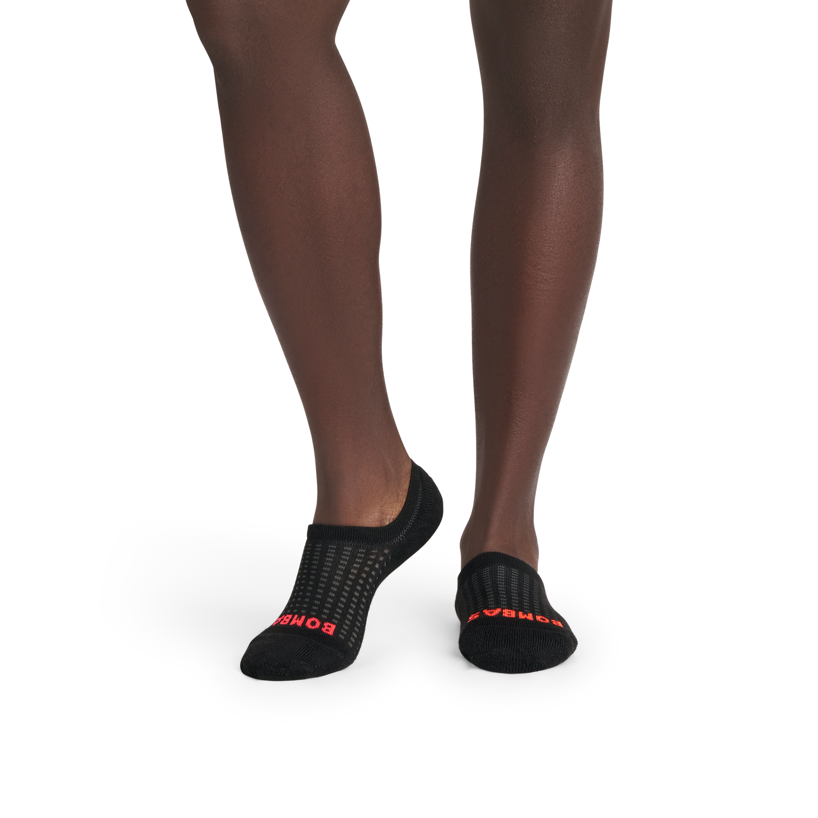 official-bombas::10337-black-adult-male-onmodel-2-transparent.png