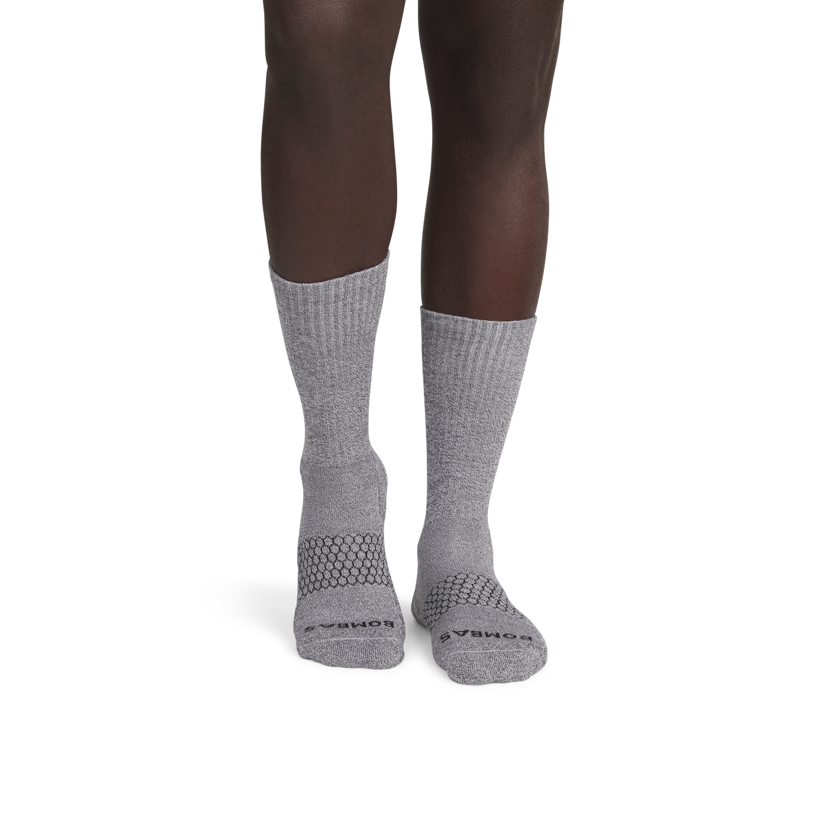 official-bombas::3129-charcoal_white-adult-male-2-transparent.png