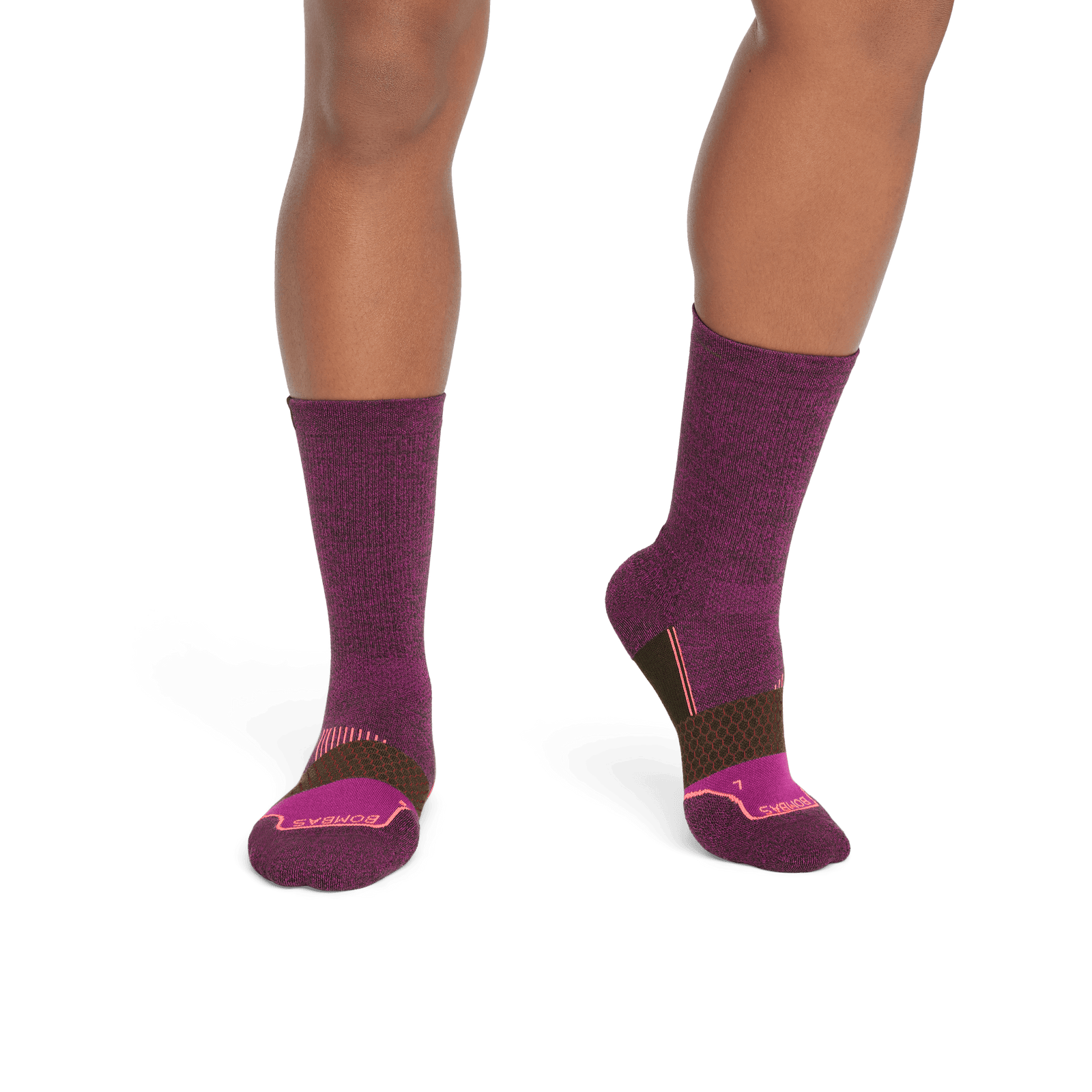 official-bombas::7746-darkolivegreen-signalorange-adult-female-2-transparent.png