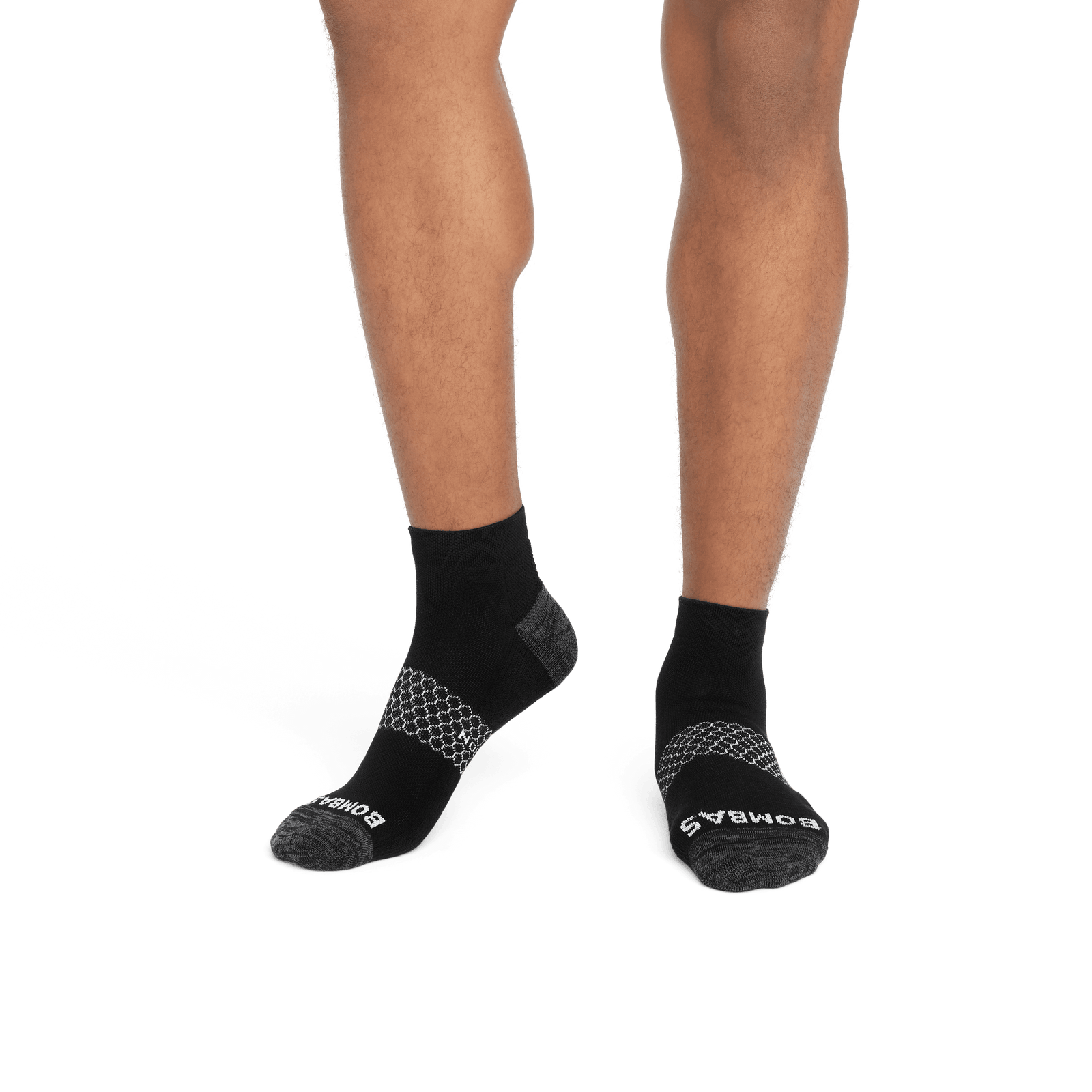 official-bombas::7761-black-adult-male-2-transparent.png