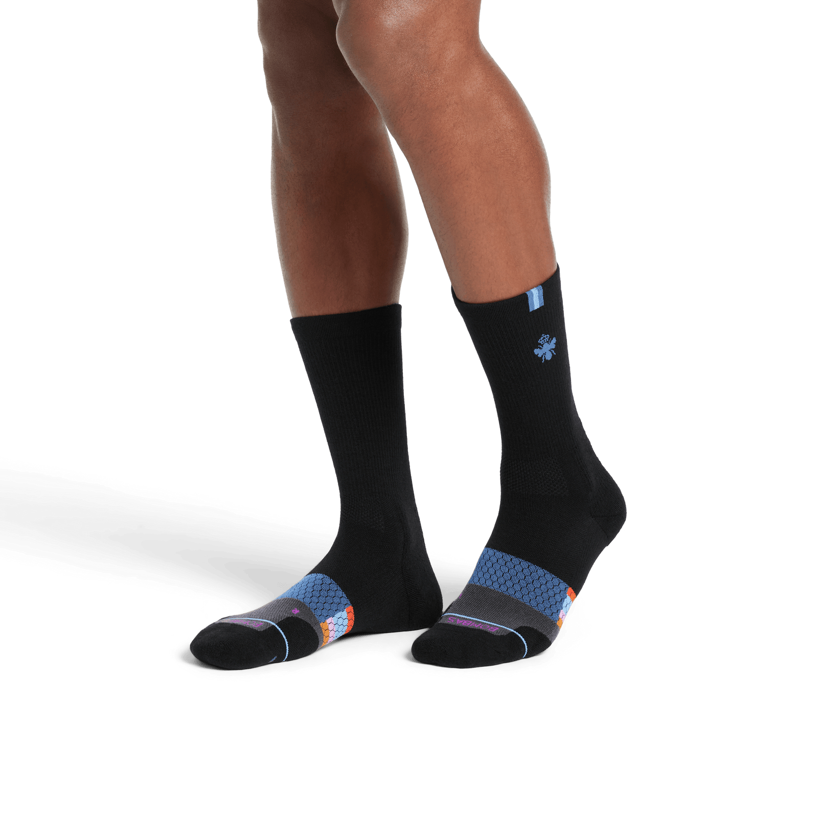 official-bombas::8068-black-adult-male-2-transparent.png