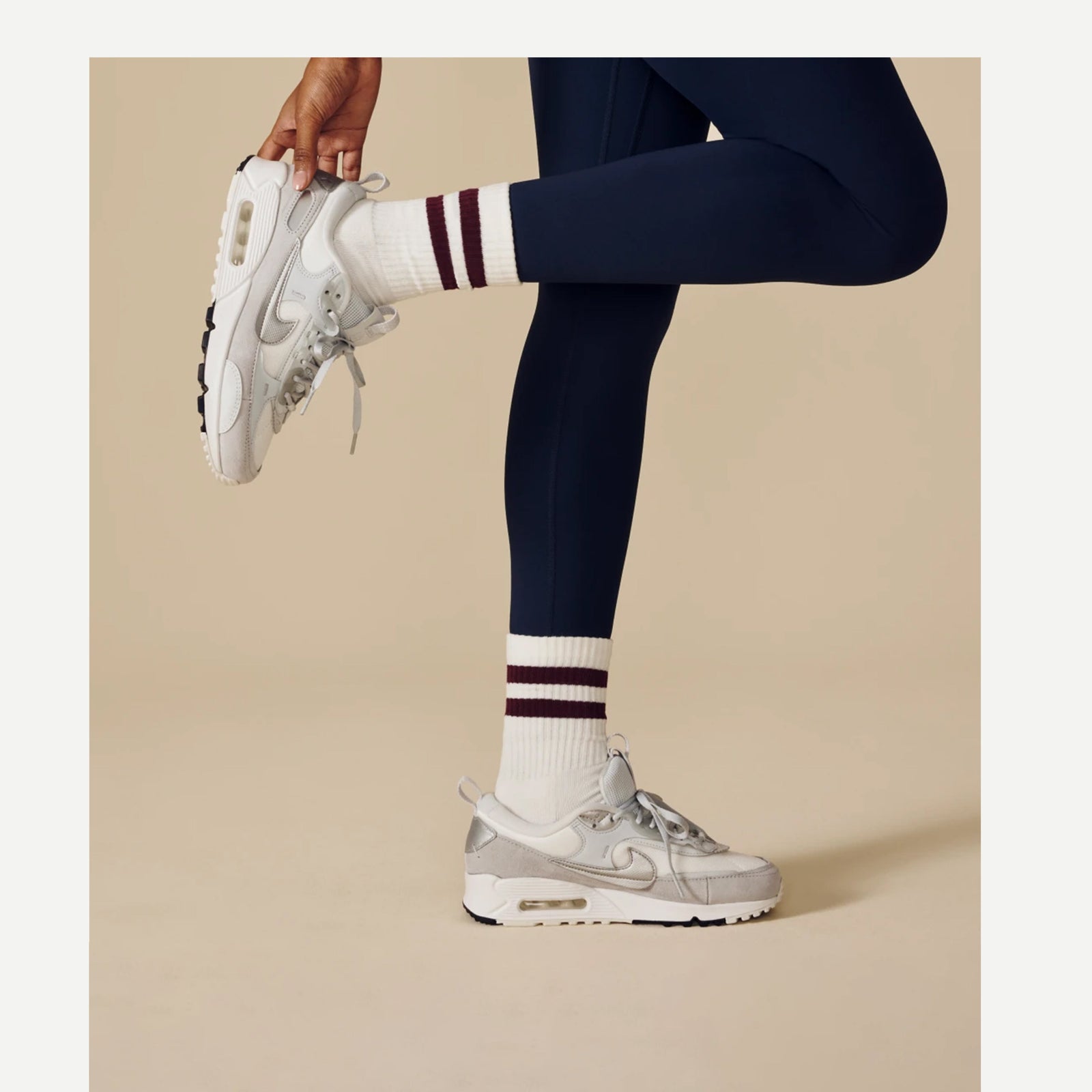 Women's Vintage Stripes Half Calf Socks - Wine WO1 [Lifestyle]