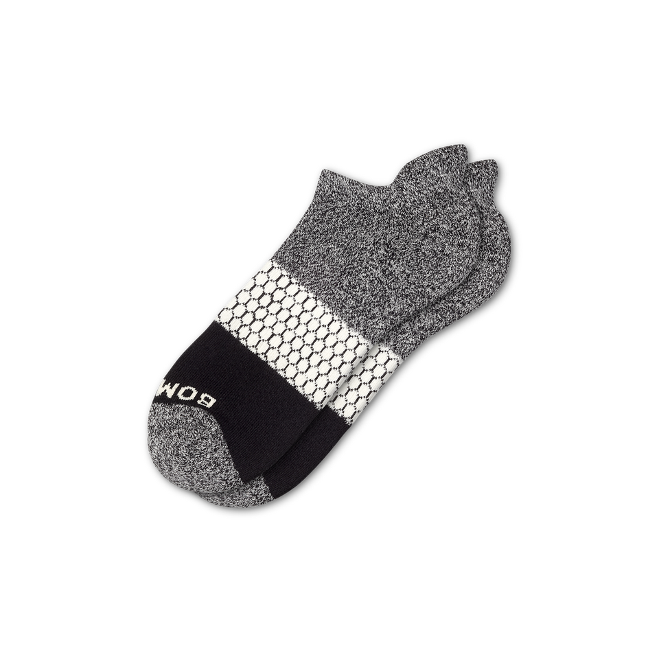 official-bombas::marleddarkgreyandcreamlayflatproducttransparent.png